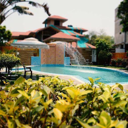 Hotel Aryan Jharsuguda Экстерьер фото