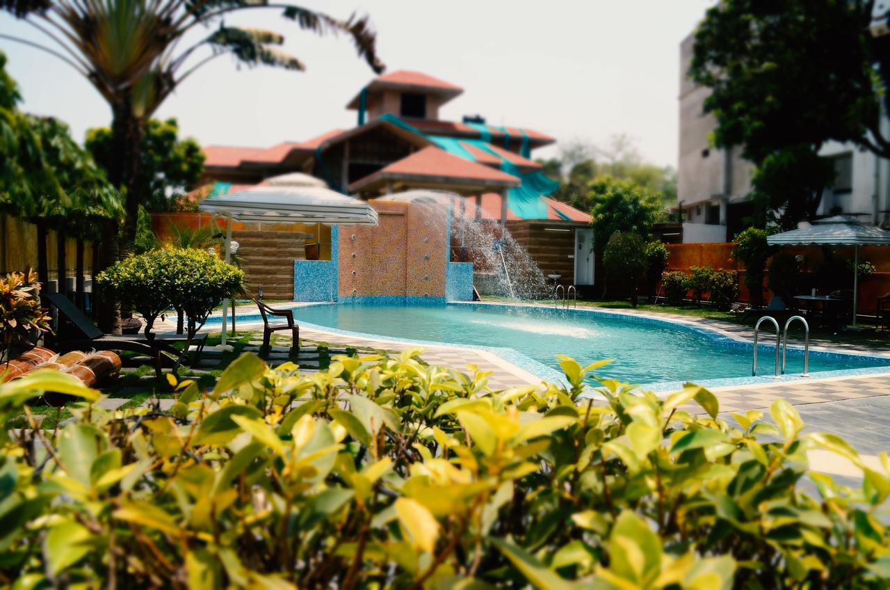 Hotel Aryan Jharsuguda Экстерьер фото