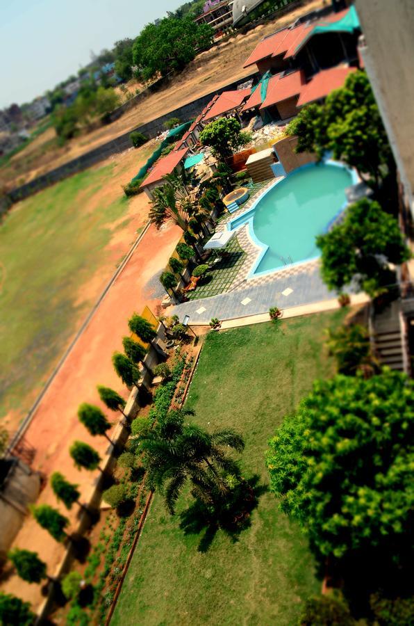 Hotel Aryan Jharsuguda Экстерьер фото