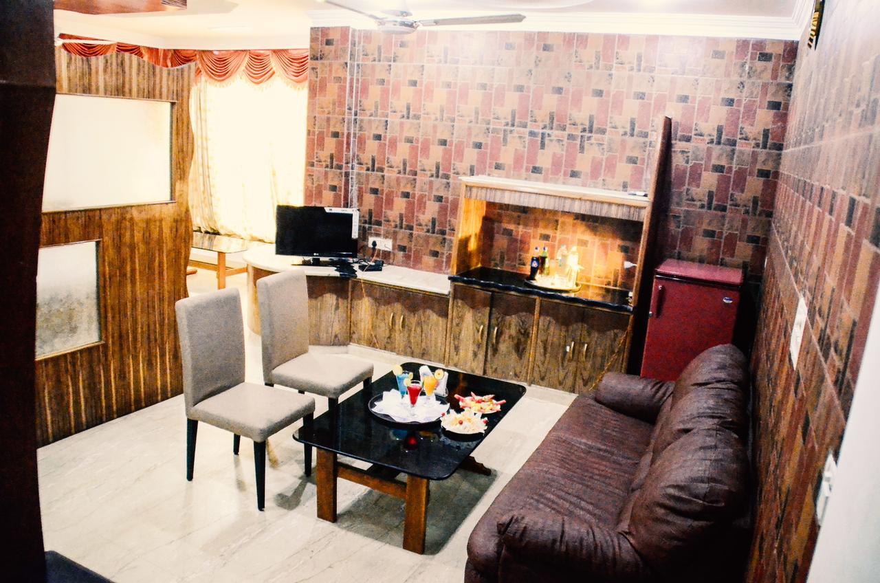 Hotel Aryan Jharsuguda Экстерьер фото